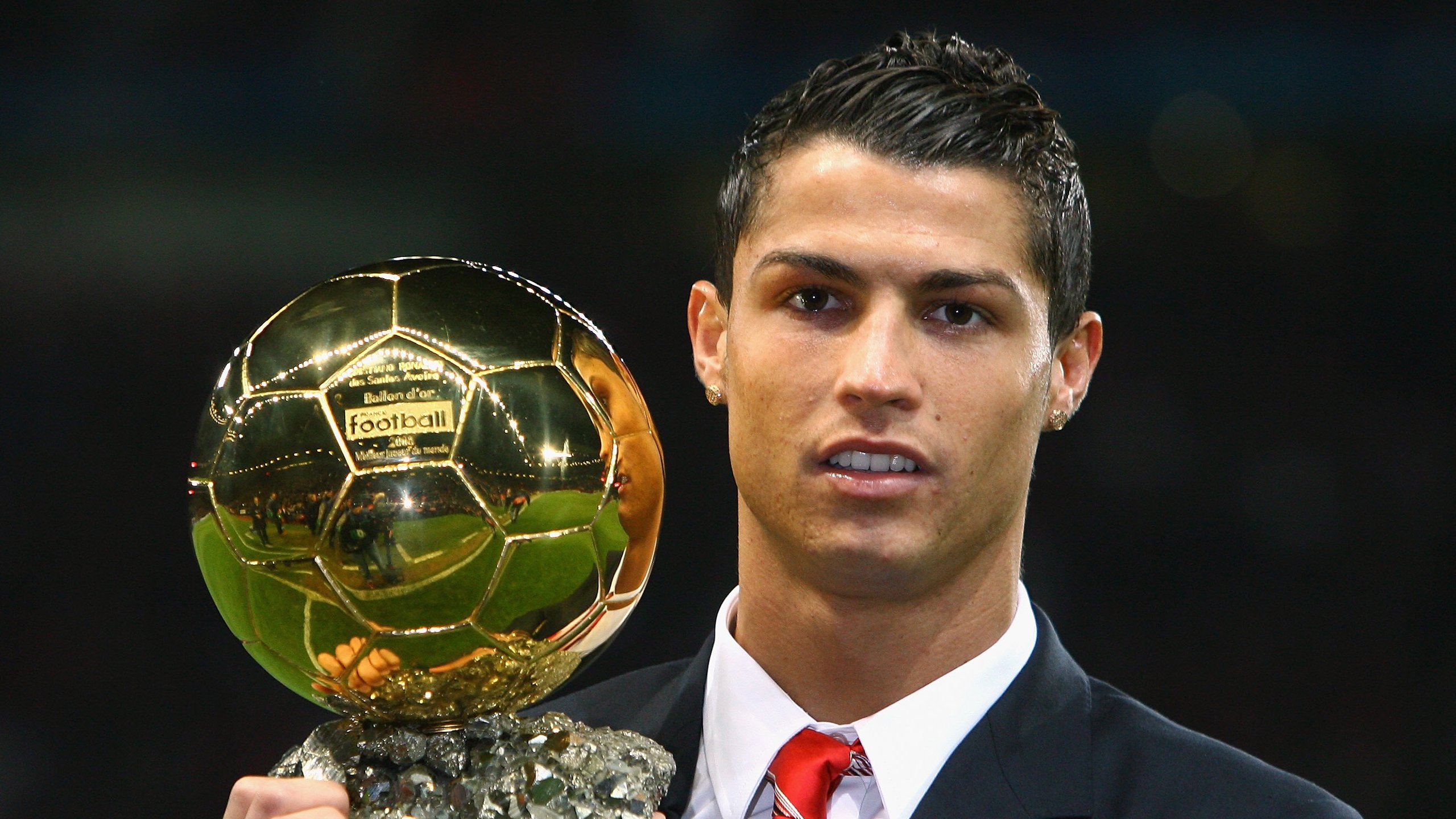 费丝·基皮耶贡实现1500米奥运三连冠