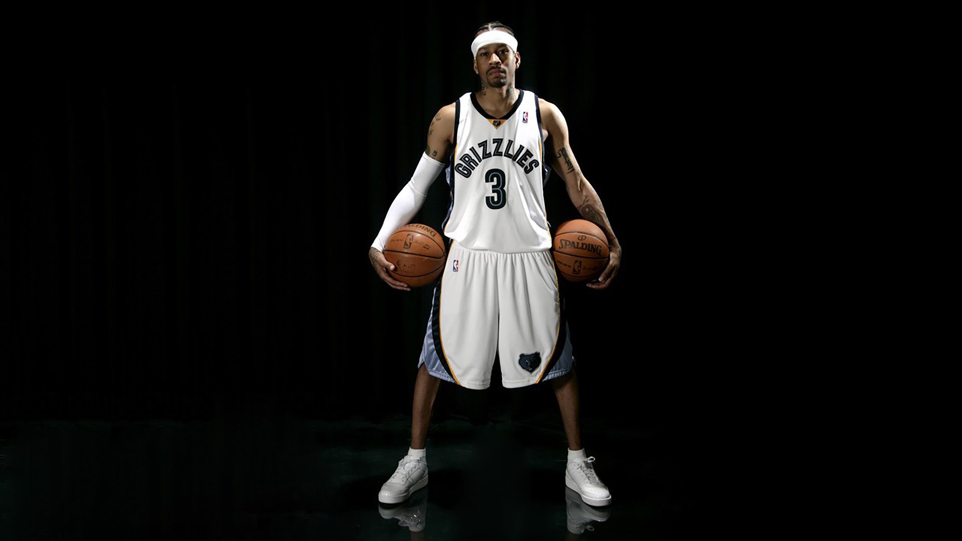 开云体育视频直播-逆境突围：伤兵满营的球队如何奋力冲击季后赛？，《逆境突袭》